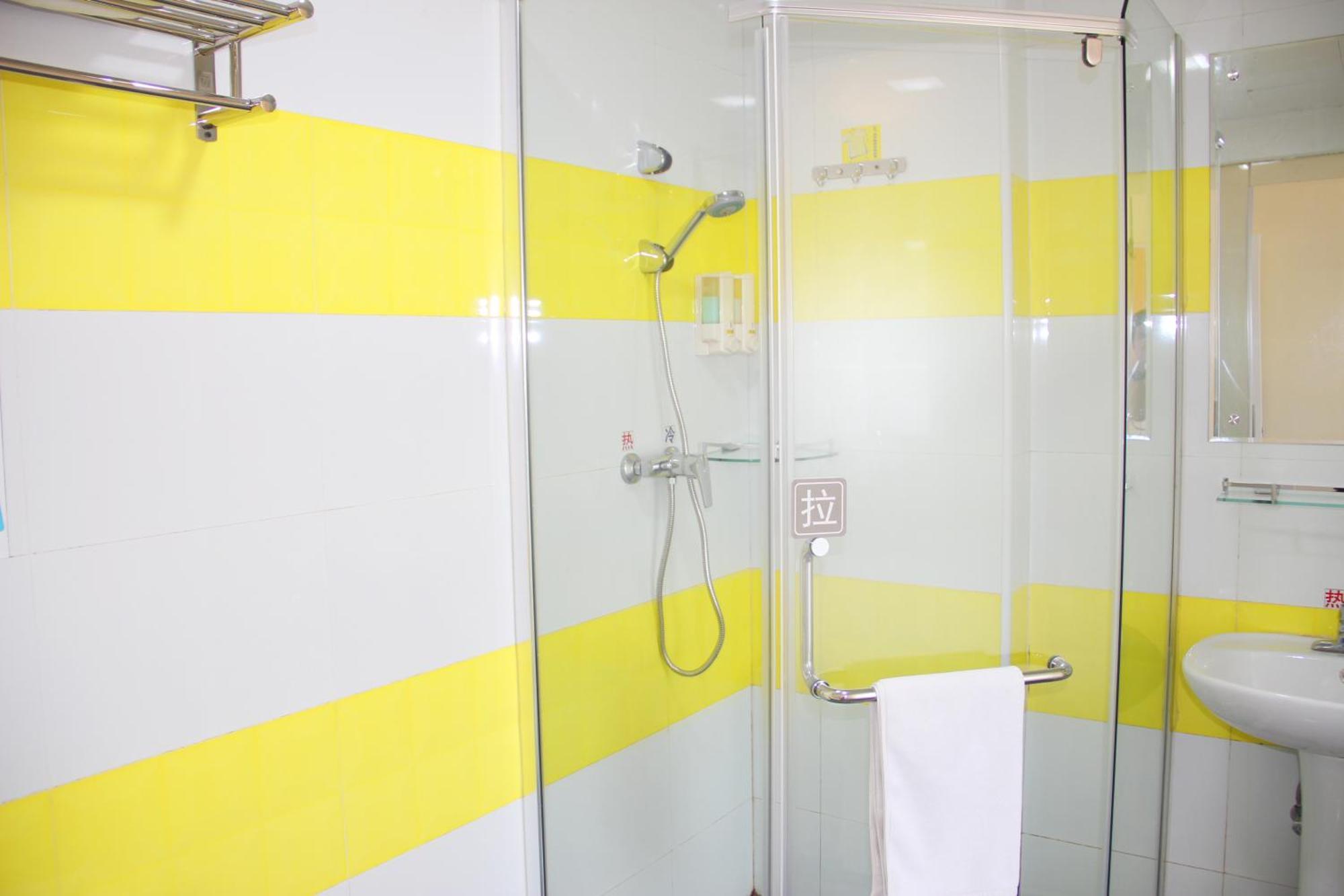 7Days Inn Beijing Shunyi Development Zone Xiandai Auto Mall Buitenkant foto